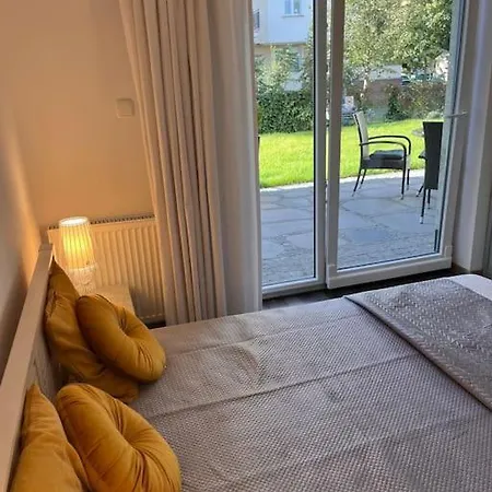 Stella Baltic Z Ogrodkiem *