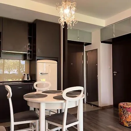 Stella Baltic Z Ogrodkiem *