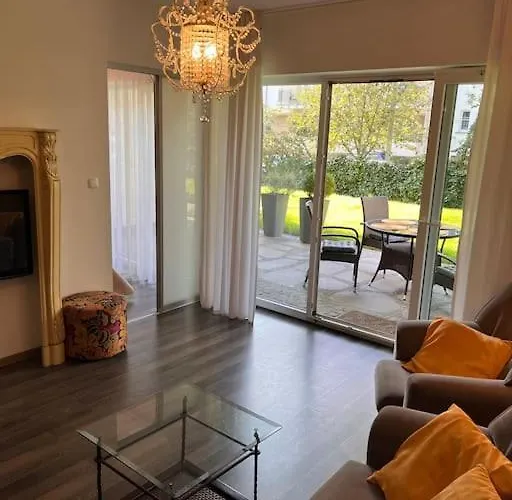 Stella Baltic Z Ogrodkiem Apartment